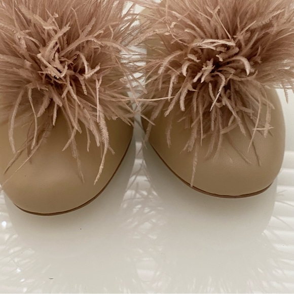 Cult Gaia Ray Neutral Tan Ostrich Feathers Miles Flats SZ 9.5/39.5 - Picture 11 of 15
